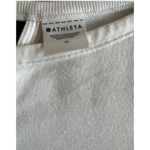 Athleta Top XL White Oversized Tee 3/4 Sleeve Workout Top - Picture 2 of 5